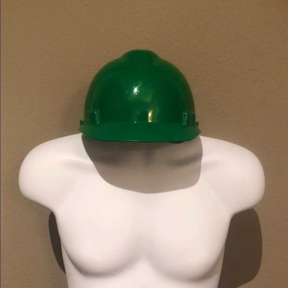 Medium hard hat green v guard